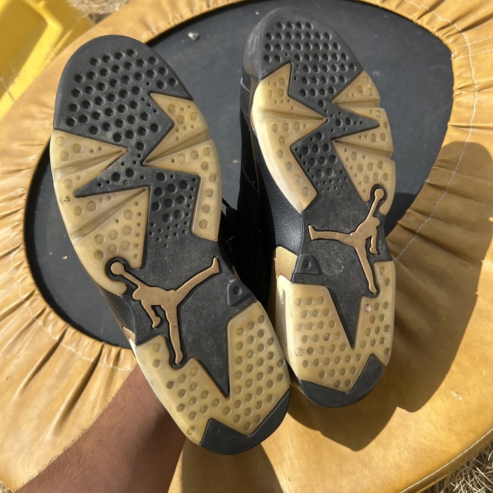 Air Jordan Retro 6 DMP 2020 Black/Gold Size 10 - Picture 8 of 8